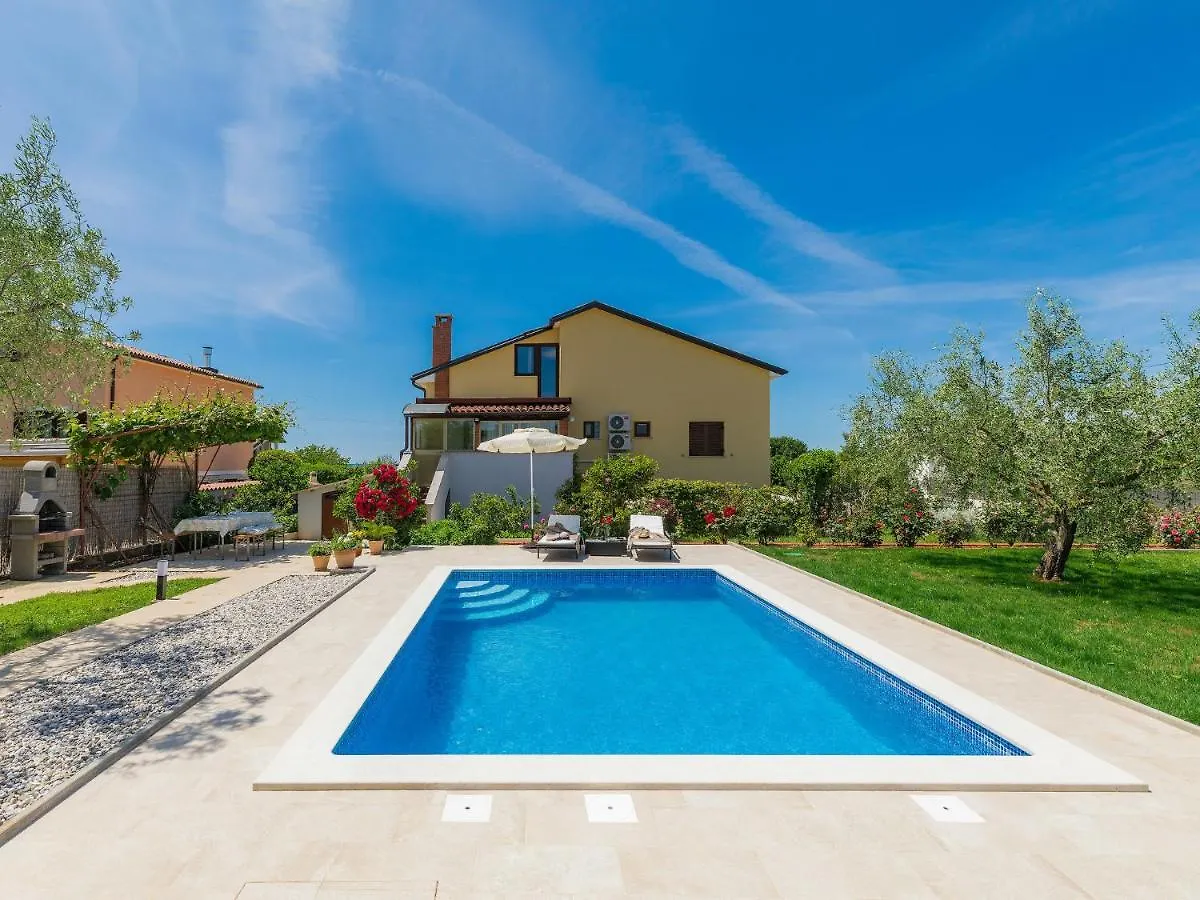 Apartment Chiara By Interhome Novigrad  Croatia